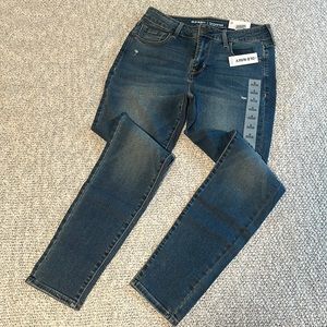 NWT Old Navy Super Skinny Rockstar Jeans